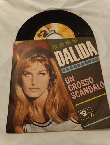 Dalida grosso scandalo - -,