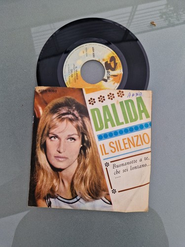 Alida grosso scandalo - un,